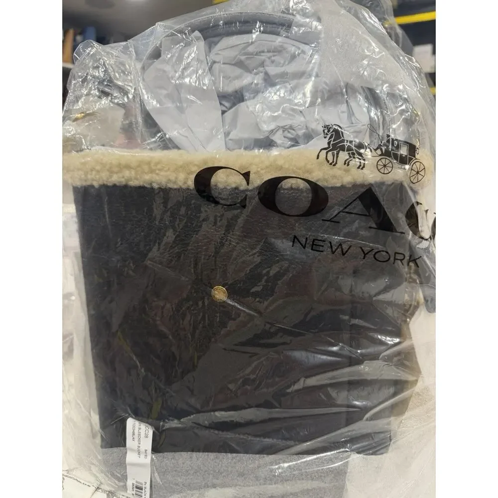 B1-009 Coach Bleecker Bucket Med w/Pouch Shearling / Black Nat CCC28 NWT - $595